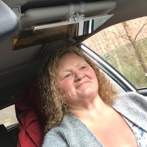 Meet your Posher, Christine